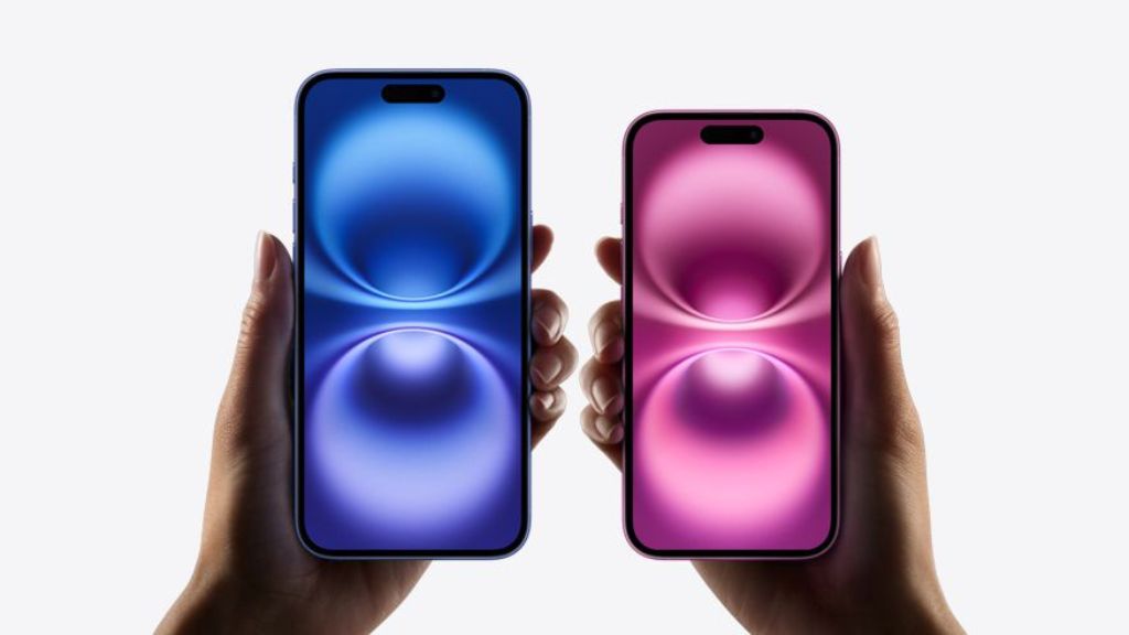 iPhone 16 Plus Display